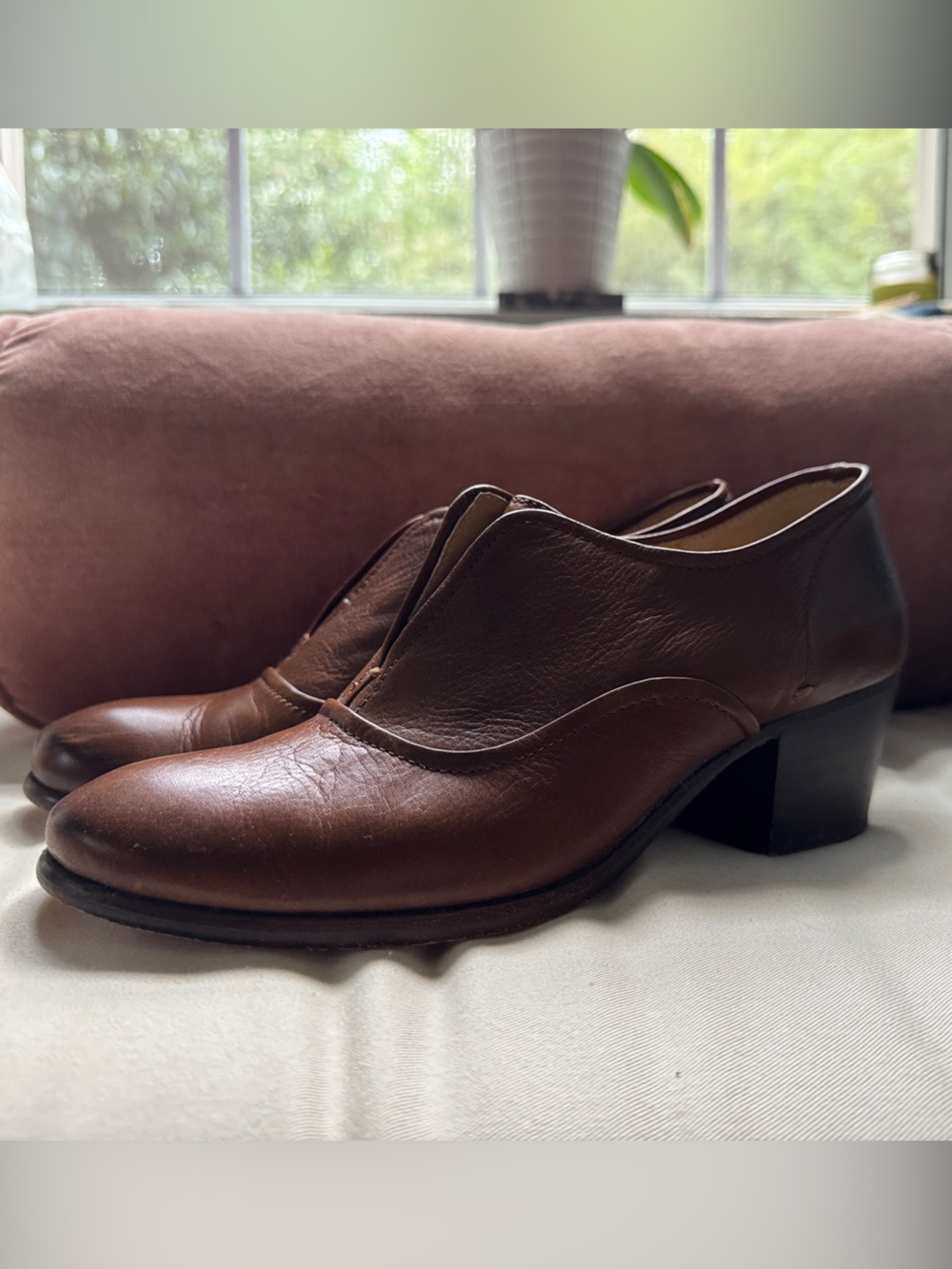 Frye Courtney slip Brown Leather Low Block Heel Slip-On Pumps- cognac